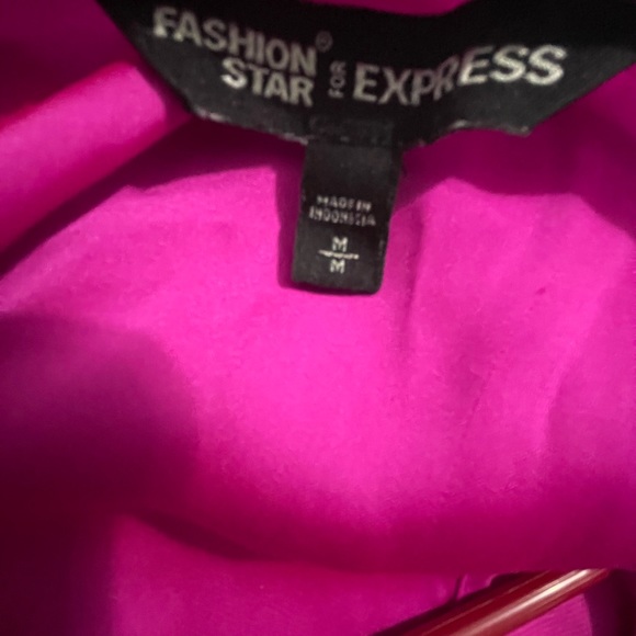 SOLD Express hot pick tank top with optional back back - Picture 5 of 5